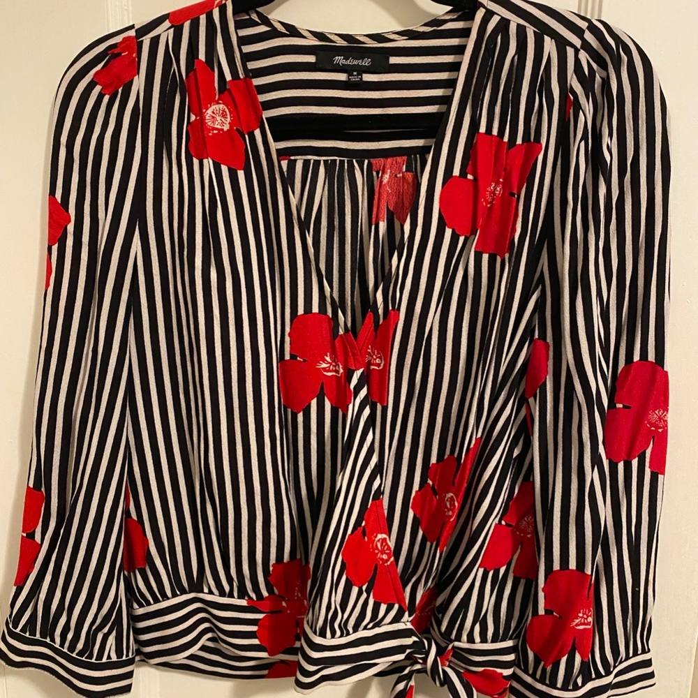 Madewell Wrap Top in Candied Orchids - Picture 3 of 4